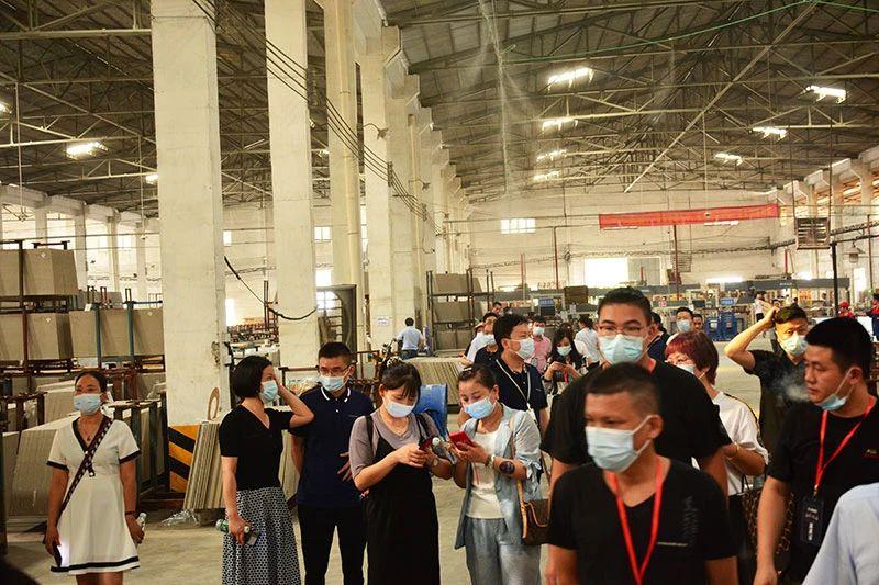 《奮蹄·致遠(yuǎn)》——雅駿核心經(jīng)銷(xiāo)商研討會(huì)（第二章）完美呈現(xiàn)