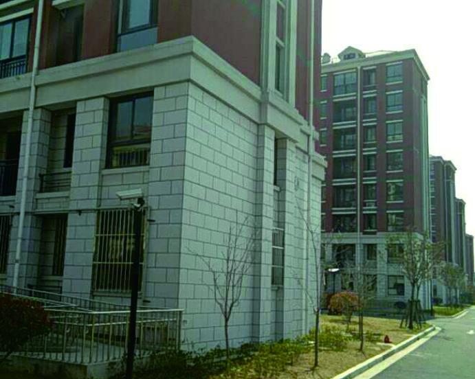 上海松江區佘山鎮秋潭苑小區